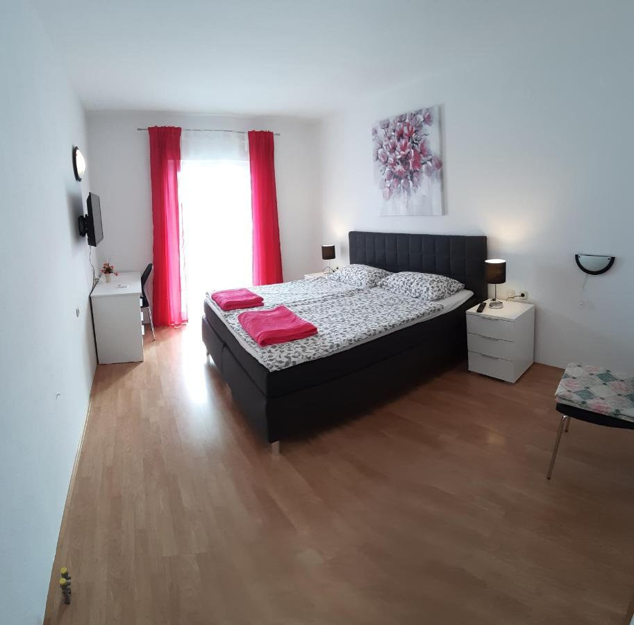 Apartmani Matusan Barbat na Rabu Екстериор снимка